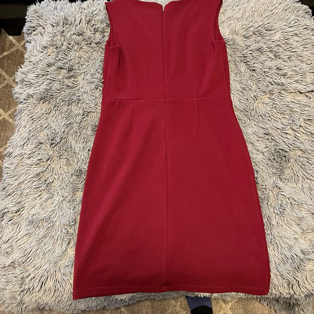 Dress - Picture 4 of 4